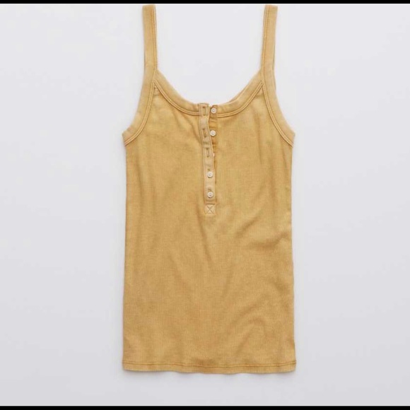 Medium Aerie Henley Top - Picture 2 of 6